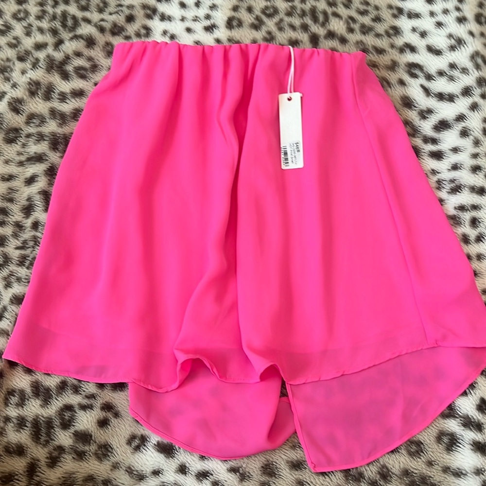NWT pink flowy tube top